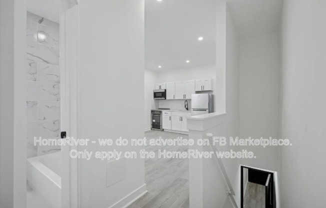 806 N 46 ST