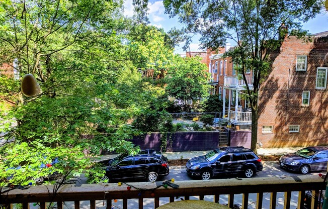 2 beds, 1 bath, $1,450, Unit Apt. 03