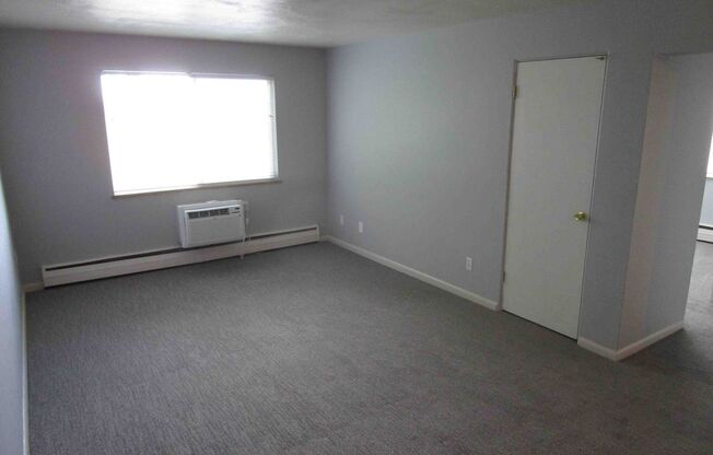 1 bed, 1 bath, 600 sqft, $1,125, Unit EP 305