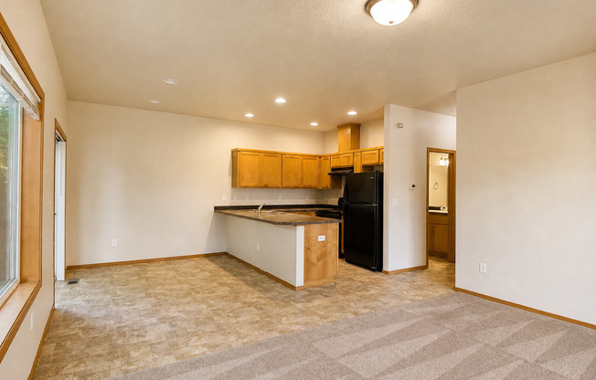 Spacious Townhouse for Lease in Vancouver - 4825 NE 124th Ct