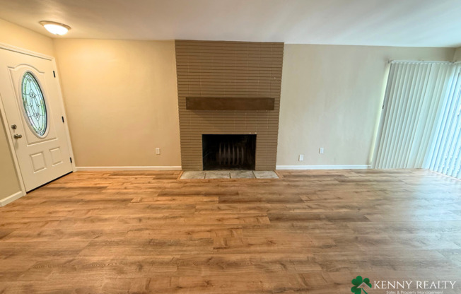 Remodeled 2 Bedroom Duplex with Private Backyard in San Mateo
