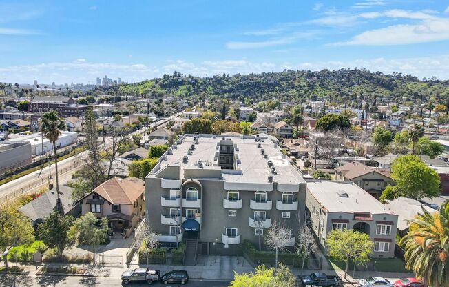 Highland Villa Apartments