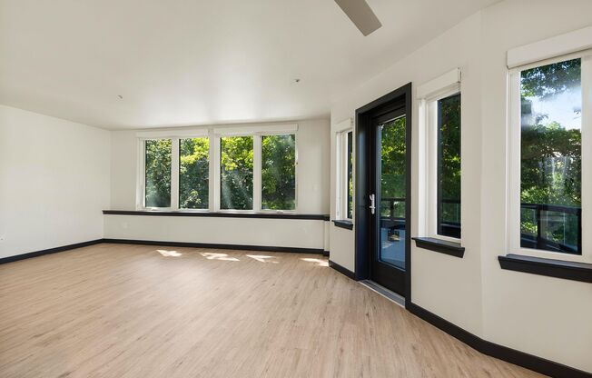 2 beds, 2 baths, 886 sqft, $3,295, Unit 101