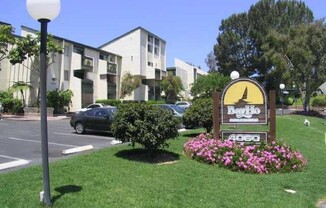 1 bed, 1 bath, $2,200, Unit #137