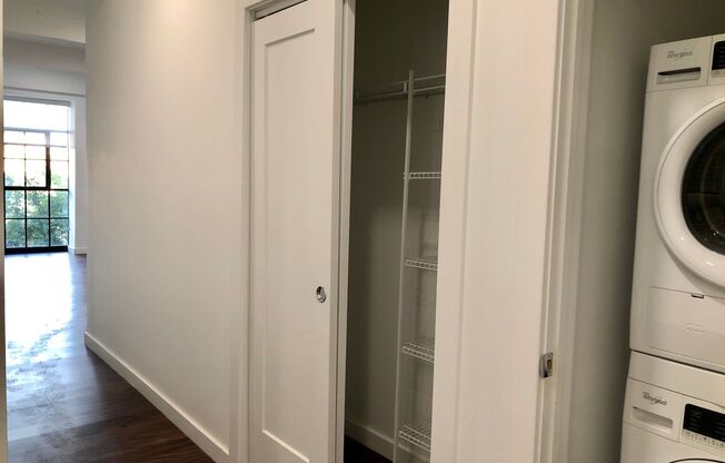 1 bed, 1 bath, 437 sqft, $1,625, Unit 301