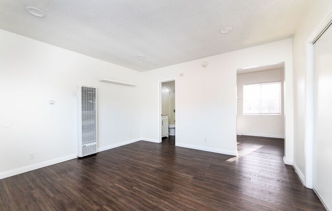 2831 Ellendale Place