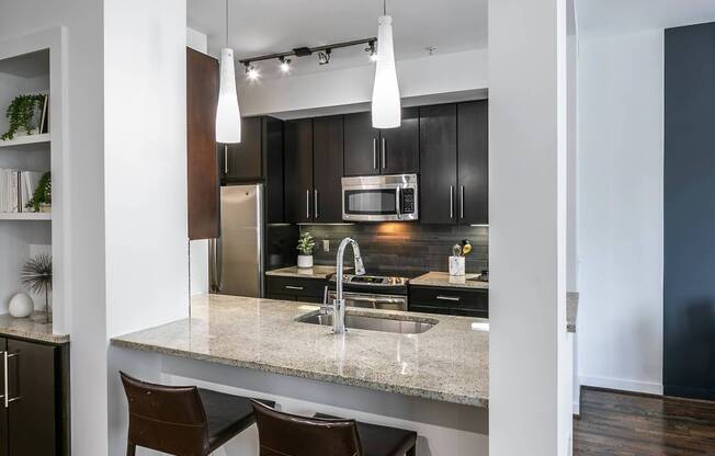 Venue Museum District | Houston, TX | Kitchen w/ Bar