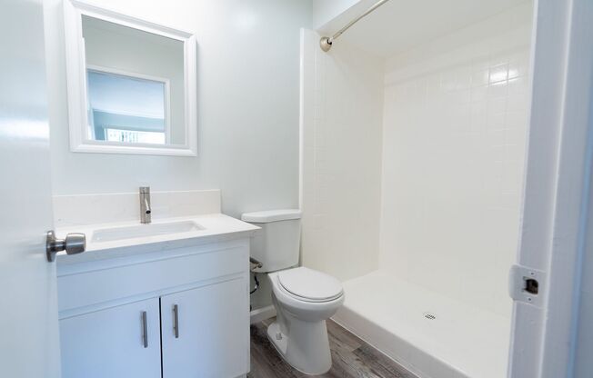 2 beds, 2 baths, 1,200 sqft, $2,798, Unit 418