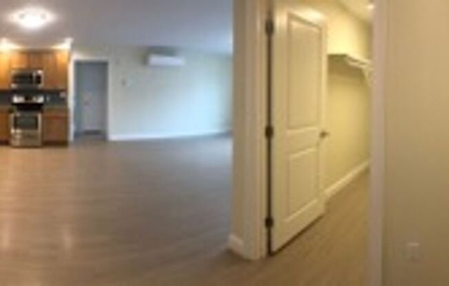 2 beds, 1 bath, 1,054 sqft, $2,900, Unit 60-302