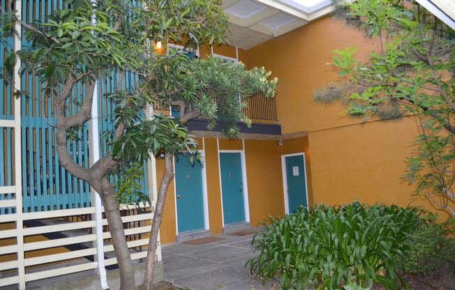 1704 Francisco St.
