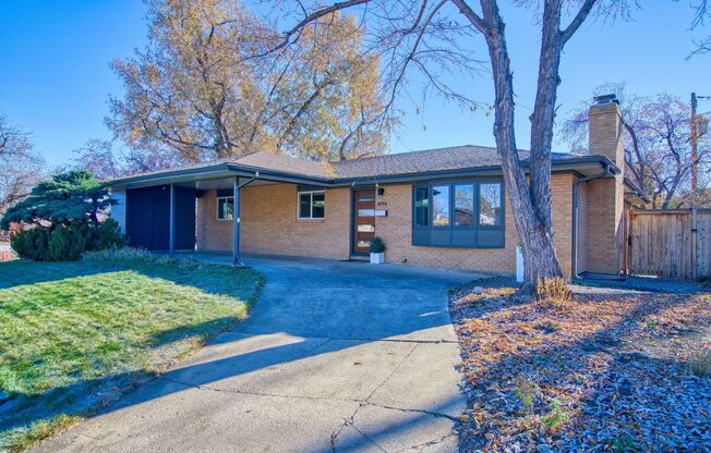 Stunning & Spacious South Boulder Home ***AVAILABLE 11/30, NO PRE-LEASING!***