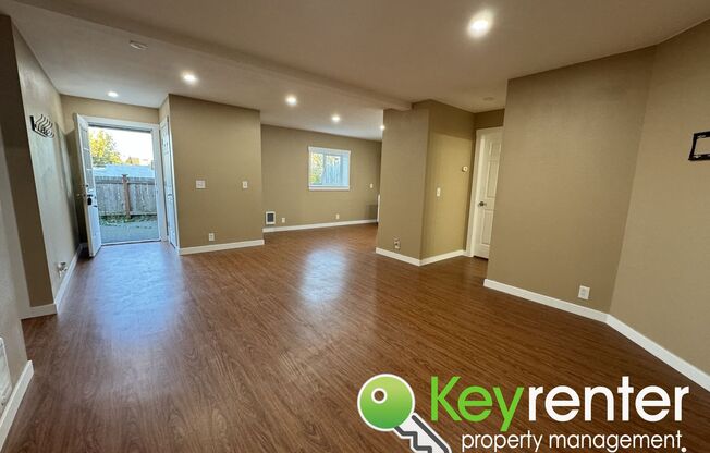 2 beds, 1 bath, 1,000 sqft, $2,000, Unit Unit B (Downstairs)