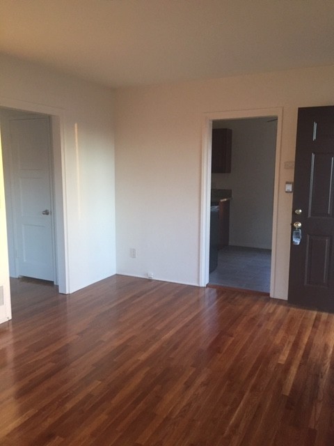 1 bed, 1 bath, 550 sqft, $1,895, Unit 8317