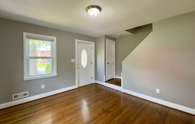 Charming 2Bed/1Bath in Cameron Village, MD