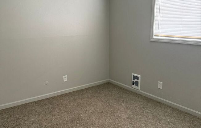 1 bed, 1 bath, 625 sqft, $1,215, Unit 56