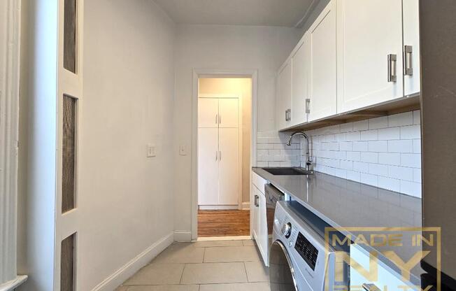 1 bed, 1 bath, $2,675, Unit D7