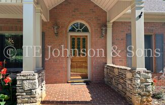 3 beds, 2.5 baths, $2,250