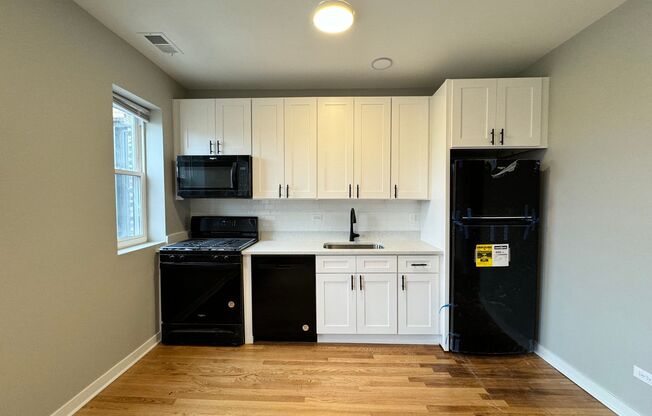 1 bed, 1 bath, $1,550, Unit 208