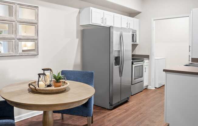 Stainless steel appliances - Arrowhead Landing Apartments