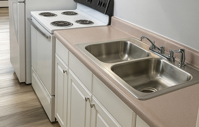 Off Belmar Apartments