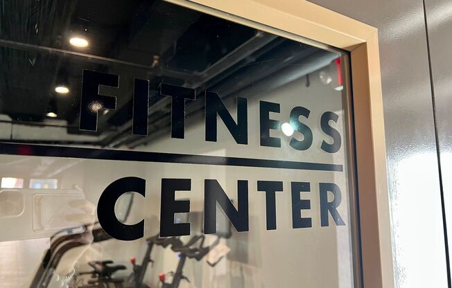 2 beds, 1 bath, 795 sqft, $1,900, Unit 608