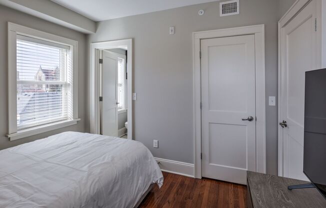 1 bed, 1 bath, 409 sqft, $980, Unit L-309