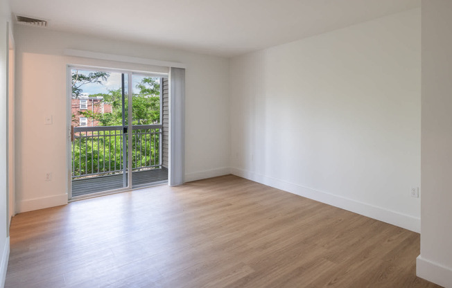 Bedroom with Balcony