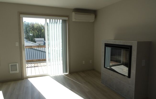 2 beds, 2.5 baths, 1,497 sqft, $2,050, Unit F30