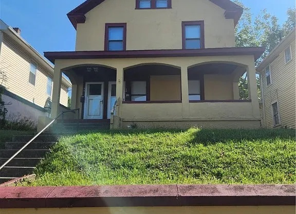 48 INDIANA AVE