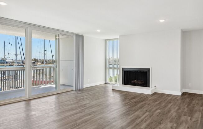 2 beds, 2 baths, 1,058 sqft, $2,898, Unit 4220.110
