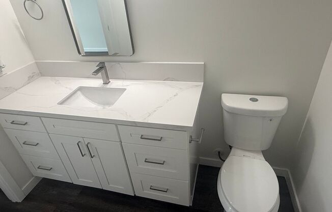 1 bed, 1 bath, 706 sqft, $2,400, Unit Casa Antigua-1215-18