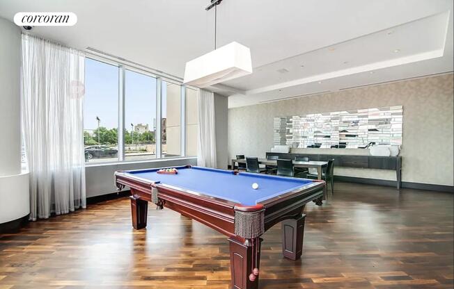 1 bed, 1 bath, 601 sqft, $5,495, Unit 10L