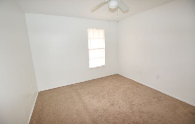 1 bed, 1 bath, $1,100