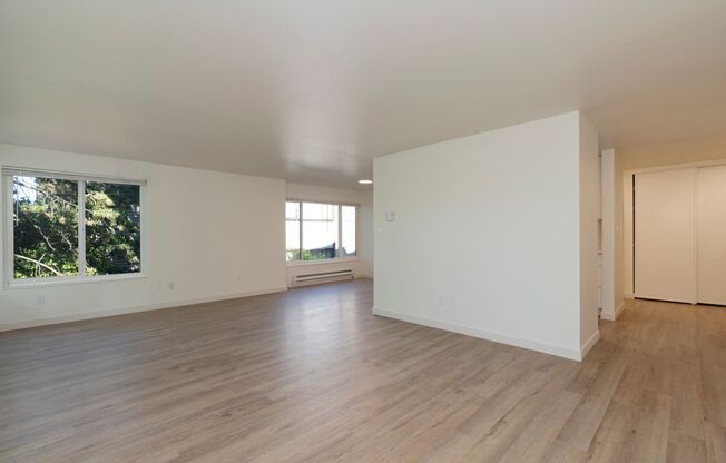 2 beds, 2 baths, 1,000 sqft, $2,695, Unit 2727 - 101