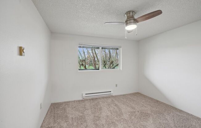 1 bed, 1 bath, 600 sqft, $1,225, Unit B41