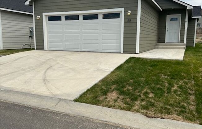 **Charming 3-Bedroom Home - Ready for You!**