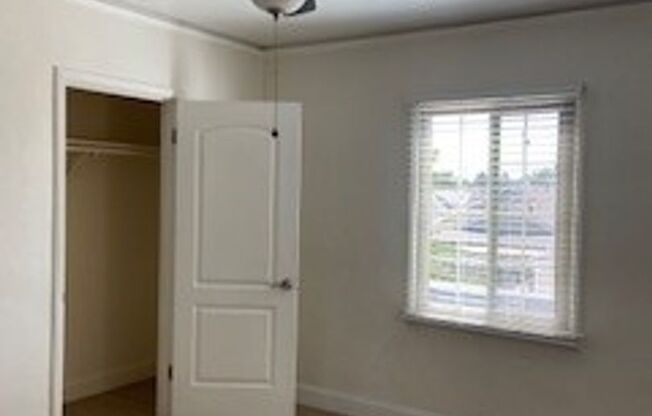 445 - Crescent Center