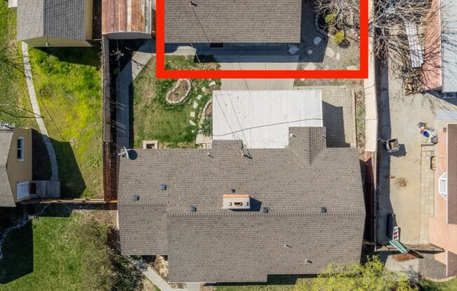 1032 W Cascade Ave