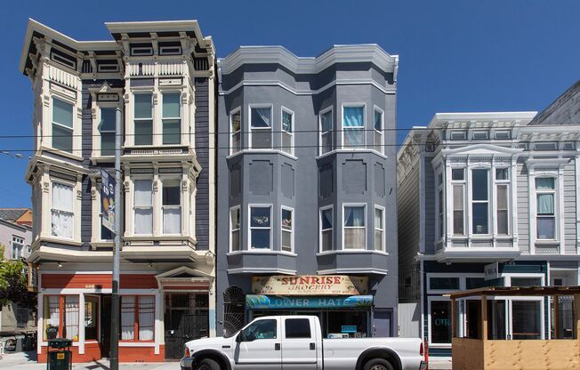 692 B HAIGHT ST