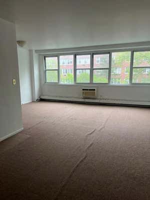 Studio, 1 bath, $1,800, Unit 4S