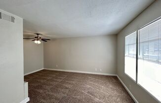 2 beds, 1 bath, $895, Unit SC538