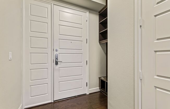 2 beds, 2.5 baths, 2,198 sqft, $8,295, Unit 1909