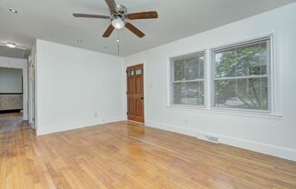 3 beds, 1 bath, $1,695