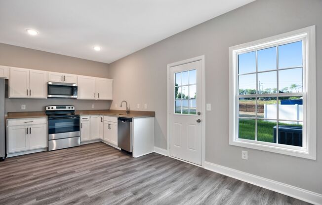 3 beds, 2.5 baths, 1,300 sqft, $1,500, Unit 41