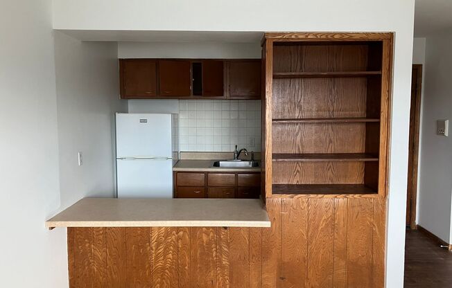 1 bed, 1 bath, 650 sqft, $999, Unit 1220-060