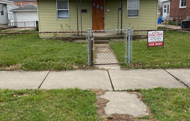 2 beds, 1 bath, $1,000