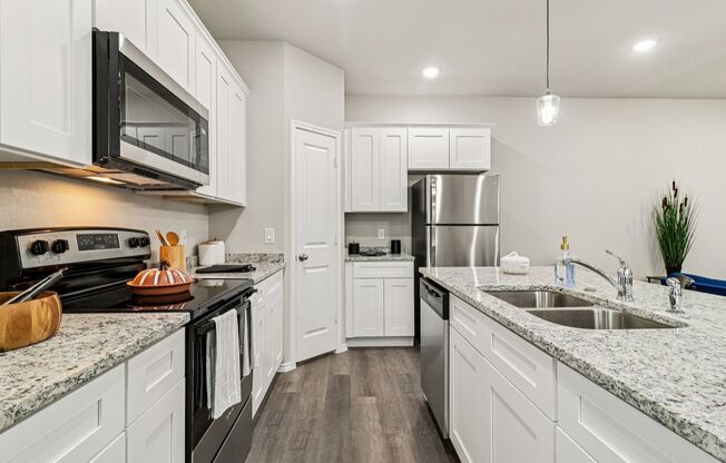 Nature's Edge - The Best Community Near UTSA!