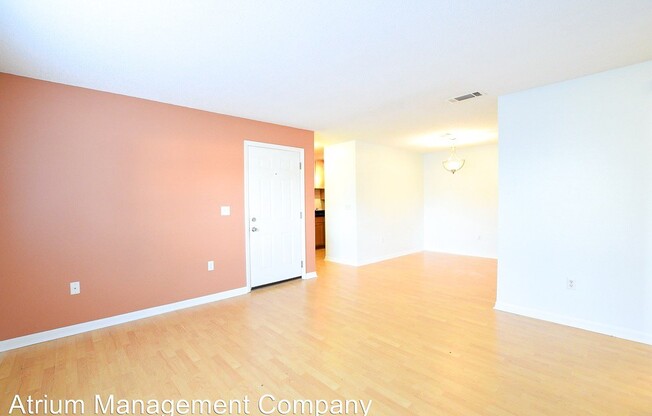 2 Bed 2 Bath Apartment In the HEART OF THE MILK DISTRICT AVAILABLE JUNE 10TH !!!