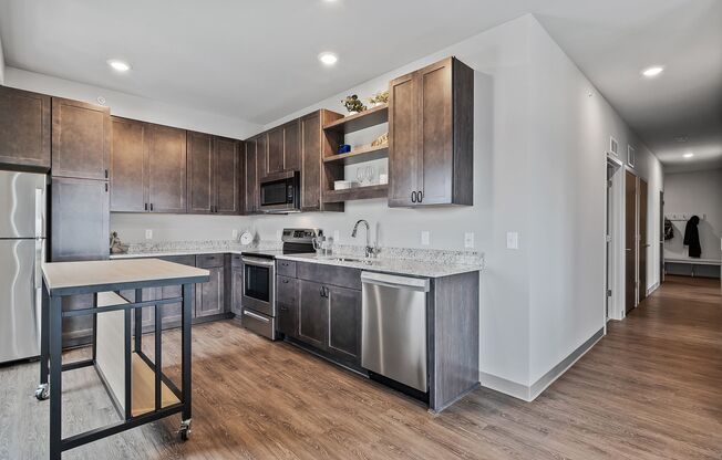 4 beds, 2 baths, 1,231 sqft, $3,240, Unit 305