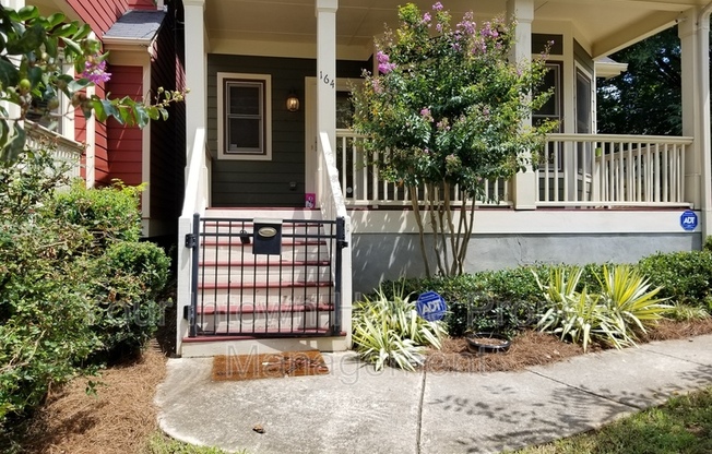 164 FULTON WAY
